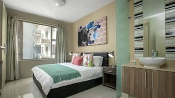 Classic Apartment | 1 bedroom, laptop workspace, iron/ironing board, free WiFi