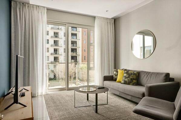 Business Apartment | Living area