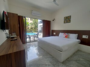 Premium Room | Free WiFi, bed sheets