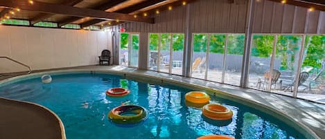 Piscine intérieure, piscine chauffée