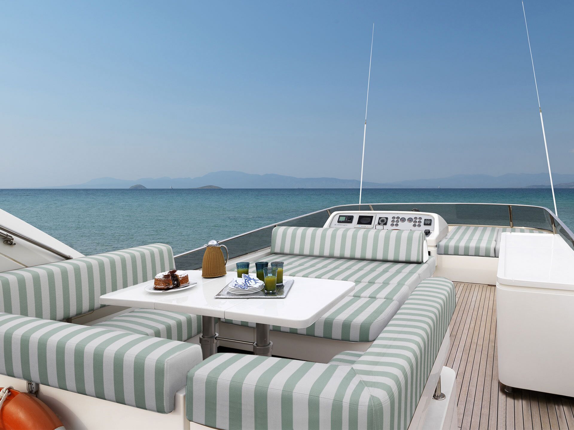 Photo - EssoEss Boat - Five Star - Exclusive use