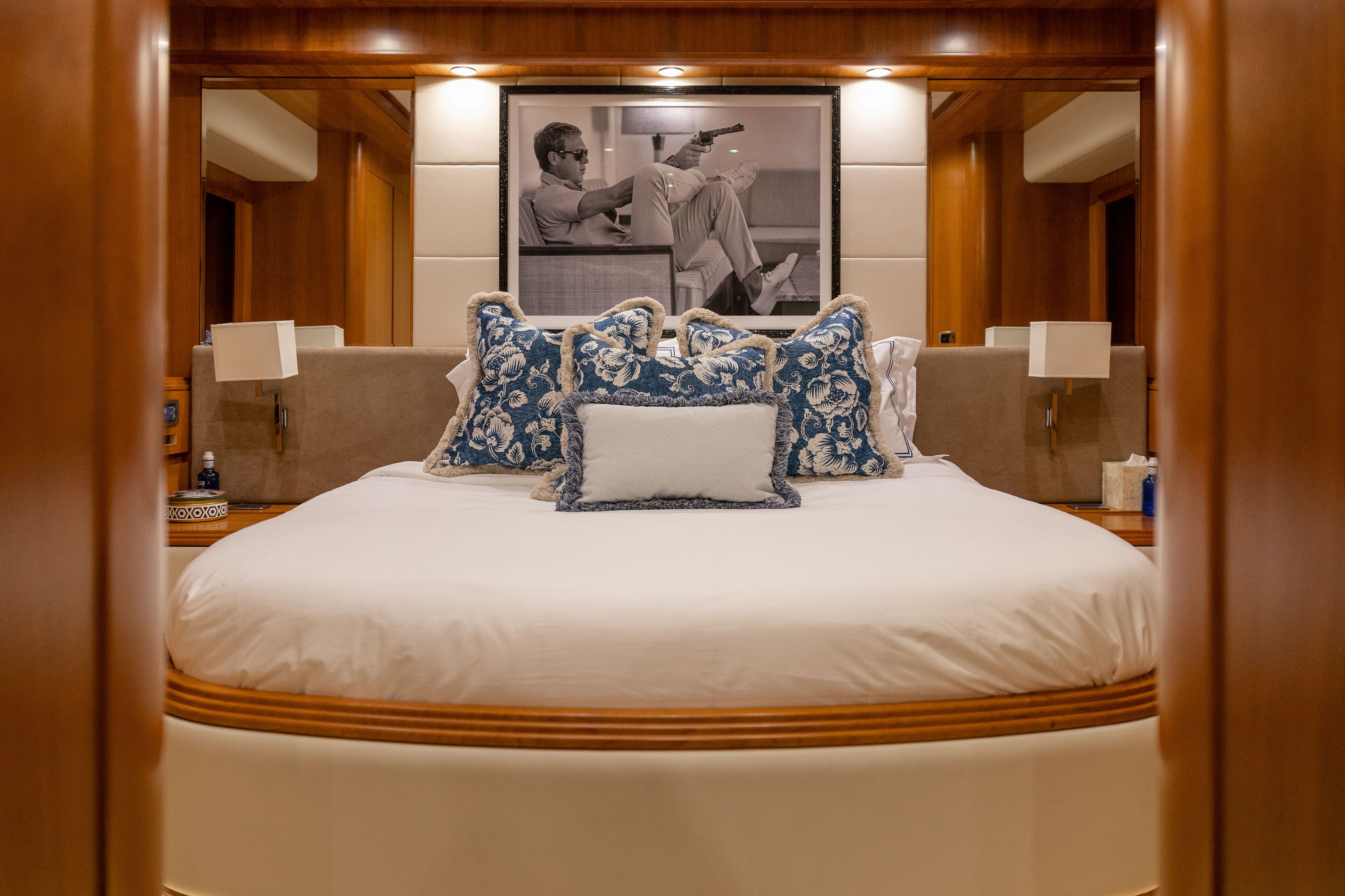 Photo - EssoEss Boat - Five Star - Exclusive use