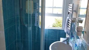 Standard-Doppelzimmer | Badezimmer