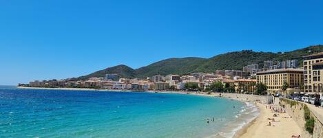 Spiaggia | Una spiaggia nelle vicinanze