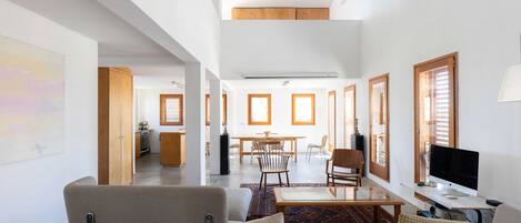 Toetasjesleilighet – business | Strykejern/-brett, wi-fi (inkludert) og sengetøy