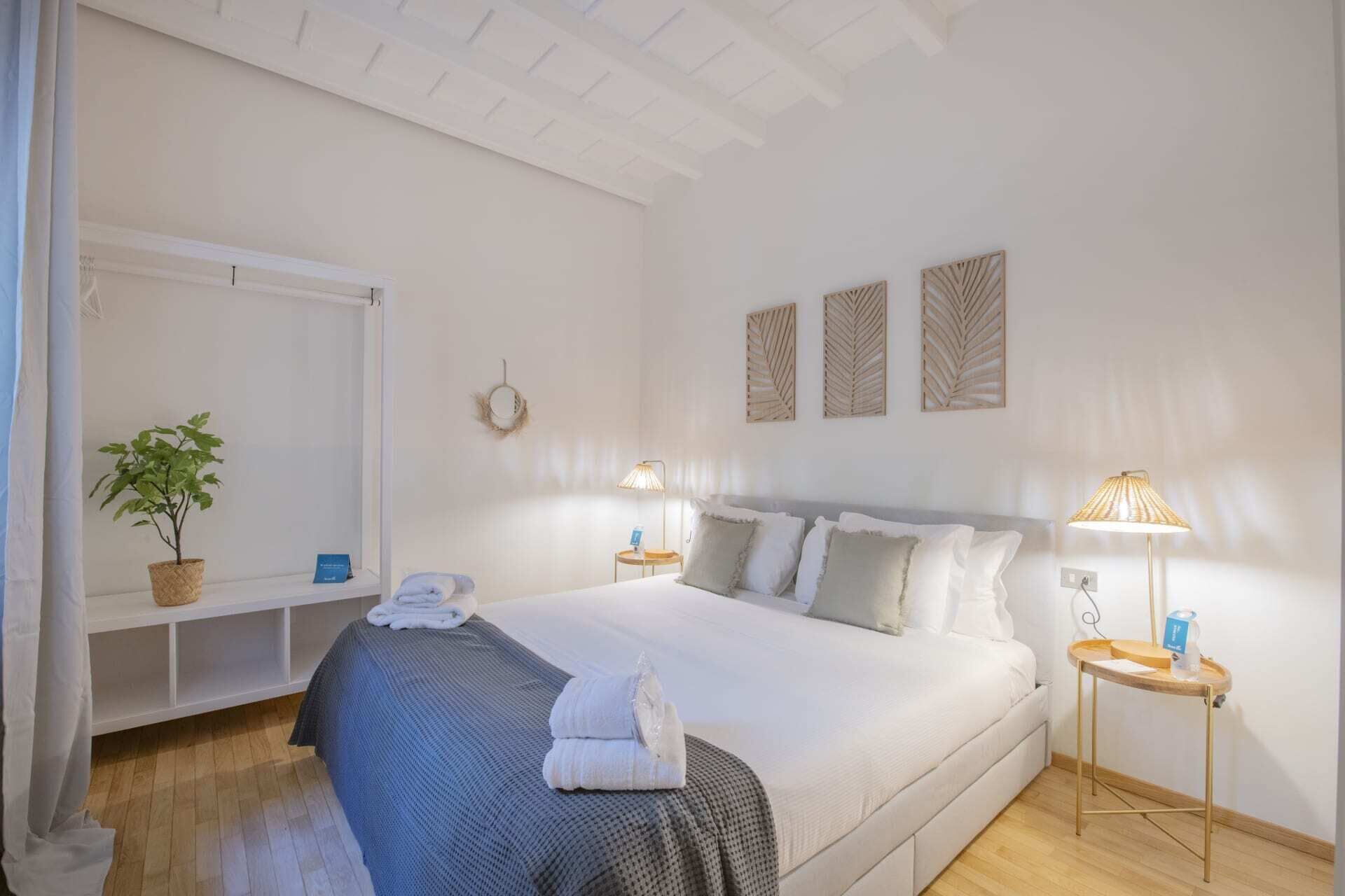 1 bedroom, desk, iron/ironing board, free WiFi