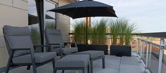 Luminous Penthouse in the elegant district of Brussels,very design 70 m2 terrace