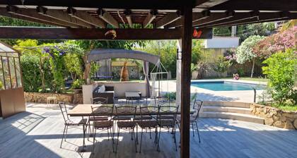 Apartment - top of villa, located on 1st floor,