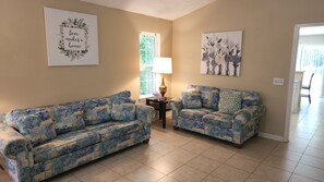 Smart TV, computer monitors