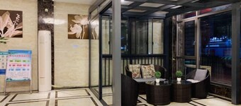 Manjun Holiday Hotel