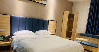Manjun Holiday Hotel