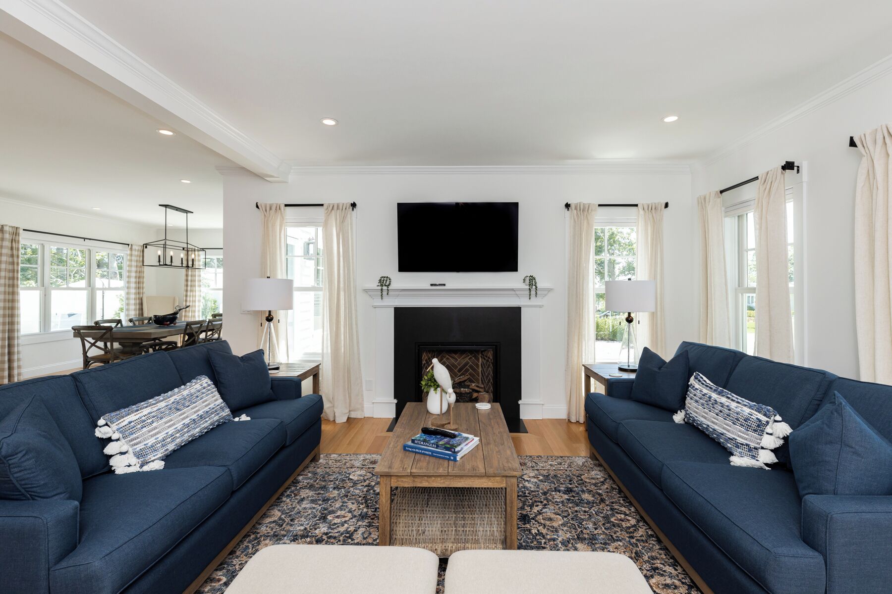 Popponesset, Exclusive, 3-bdrm, 4-bths, Sleeps 6, Pool, Hot Tub, Firepit, A/c - Falmouth, MA