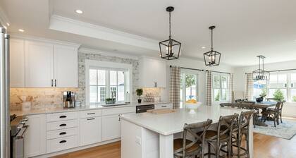 Popponesset, Exclusive, 3-Bdrm, 4-Bths, Sleeps 6, pool, hot tub, firepit, & A/C