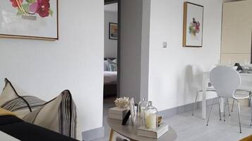 Apartment | Private kitchen | Fridge, microwave, oven, stovetop