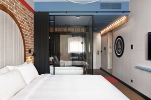 Superior-herbergi - reyklaust - útsýni yfir á | Ofnæmisprófaður sængurfatnaður, öryggishólf í herbergi