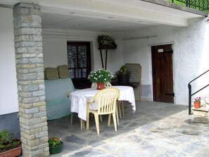 Outdoor dining - Ground floor, view panoramic, parking, tv, 46m², Arêches-Beaufort (Beaufort)