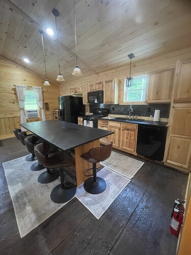 Relaxing Cottage near Black Moshannon and Penn State