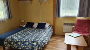 1 slaapkamer, een kluis op de kamer, reisbedje, gratis wifi
