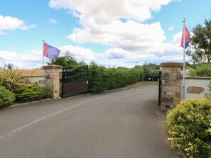 Exterior - The Elements (Morpeth)