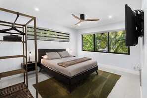 3 Schlafzimmer, Bügeleisen/Bügelbrett, Reisekinderbett, kostenloses WLAN