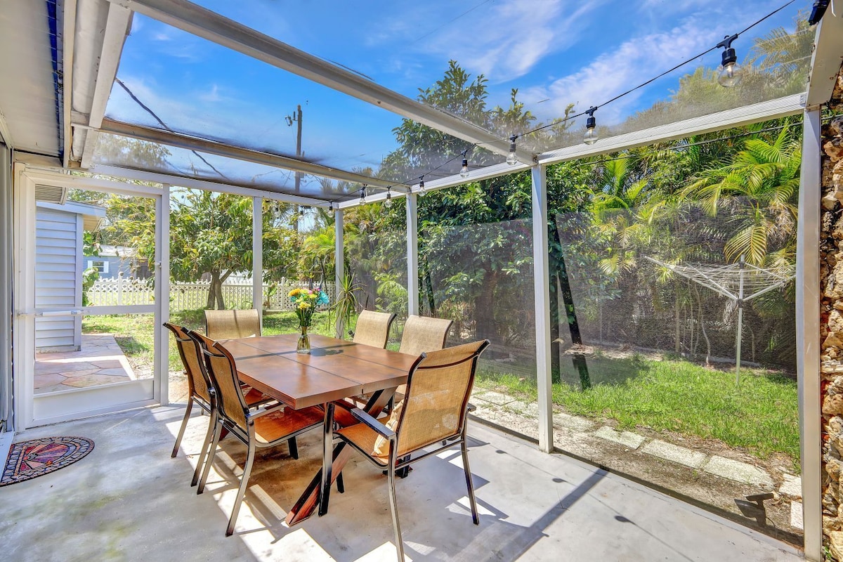 Photo 13 of Modern 3 BR/2 Bath home minutes from beach & downtown 5th Ave Naples!