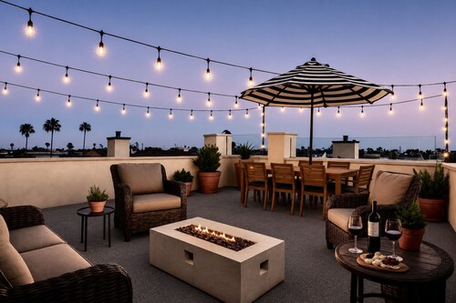 Luxury Beach Mansion - Roof Deck- Steps to Sand