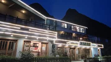 Ngoại thất