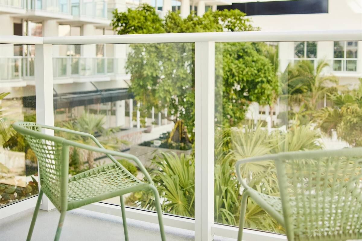 Room, 2 Double Beds, Balcony | Minibar, in-room safe, soundproofing, WiFi (free)