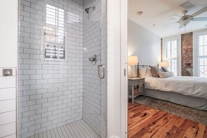 Combined shower/tub, hair dryer
