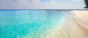 舒适宽敞的D9工作室