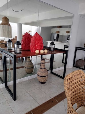 2 chambres, ameublement personnalisé, Wi-Fi gratuit