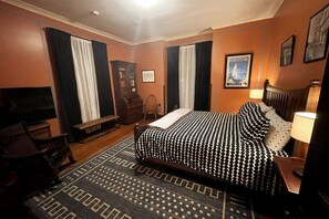 2 chambres, fer et planche à repasser, lit parapluie, Wi-Fi gratuit