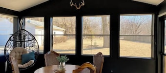 Cheerful two bedroom home in quiet neighborhood. Sun Porch ~ Patio ~ Large yard
