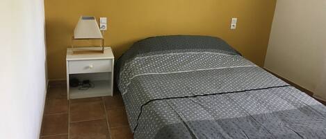 2 chambres, Wi-Fi gratuit, draps fournis