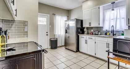 Cozy Home Near Wesley Hospital! Travel Nurse Oasis