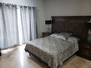 4 bedrooms, WiFi