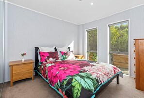 1 bedroom, WiFi, bed sheets - Sea View Cottage – Ruakaka Holiday Cottage (Ruakaka)