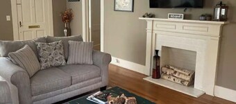 Charming 1930's Euclid Ave Bungalow