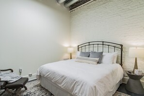 2 室のベッドルーム、WiFi