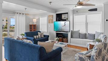 Smart TV, books