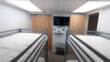 2 chambres, bureau, fer et planche à repasser, Wi-Fi gratuit