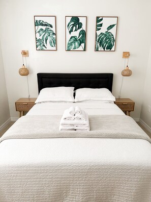 2 chambres, fer et planche à repasser, lit parapluie, Wi-Fi gratuit