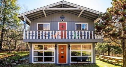 Classic Alpine Vermont Chalet