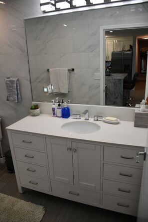 Shower, towels, soap, shampoo