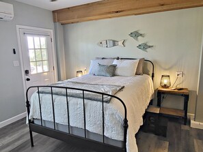 1 chambre, fer et planche à repasser, Wi-Fi gratuit, draps fournis