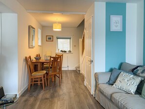 Living area - 2 bedroom accommodation in Combe Martin (Combe Martin)