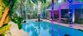 Escape to Paradise. Your Tranquil Oasis Getaway to Relax & Recharge Awaits You!