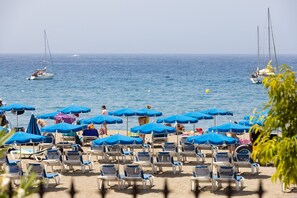Beach nearby - Frontline Playa las Vistas with pool, parking, sea (Los Cristianos)