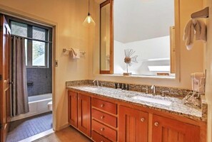 Ferienhaus (Soda Springs 1 Bedroom Townhome) | Außenbereich