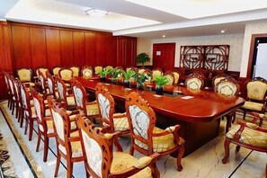Meeting facility - Yaopeng Hotel (Sandu)